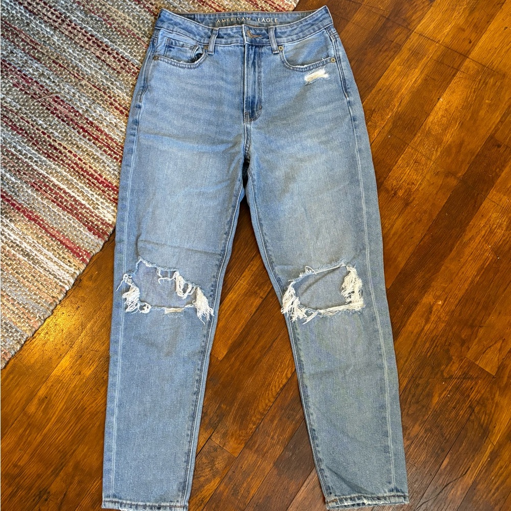 AE High-Rise Mom Jean Distressed